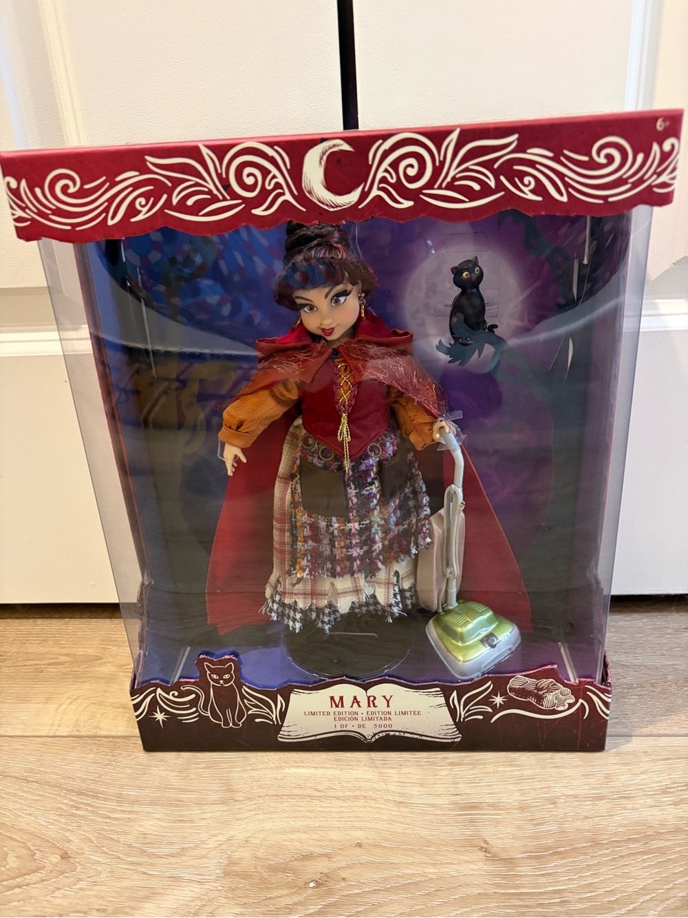Disney Hocus Pocus Mary Sanderson Limited Edition Doll(Read)